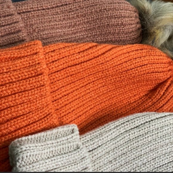 Other - Brown or Orange Knit Hat (3)